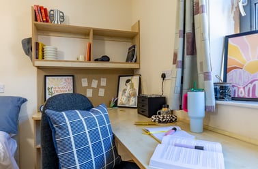 Standard Room – Flexible Stay
Bookings – Available from 8-51 weeks., Europa, 190 Erskine Street, City Centre, Liverpool - Image 3